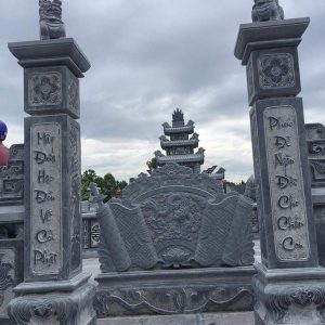 Cột đá xanh đẹp chạm khắc lân giá tốt thiết kế hiện đại