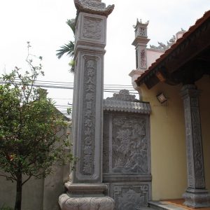 Cột đá xanh đẹp chạm khắc lân giá tốt thiết kế cao cấp
