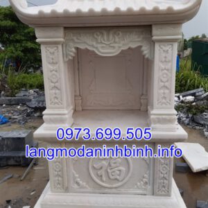 Mẫu miếu thờ thần linh co mái bằng đá trắng nguyên khôi chạm khắc đẹp