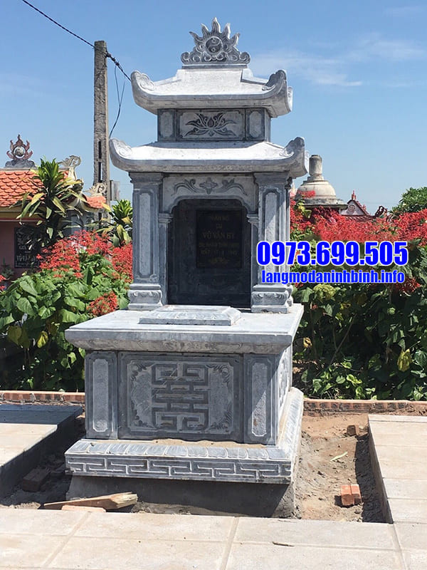 Mẫu lăng mộ đá hai mang đang được ưa chuộng tại Ninh Vân