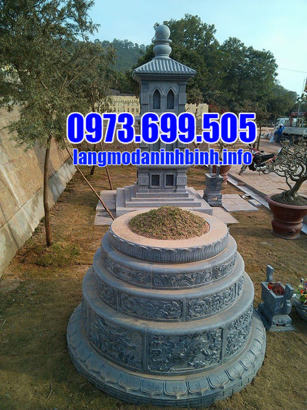 Mộ tròn đá xanh tại Thanh Hóa