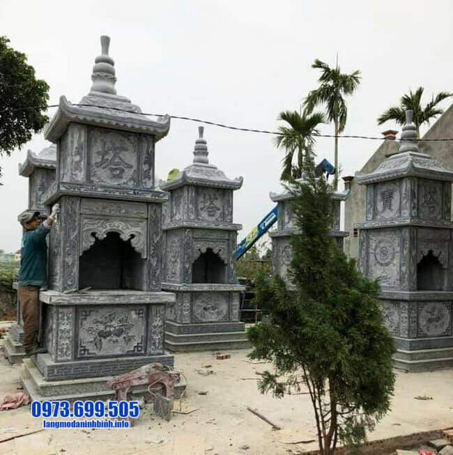 mẫu mộ đá hình tháp tại Bình Định đẹp