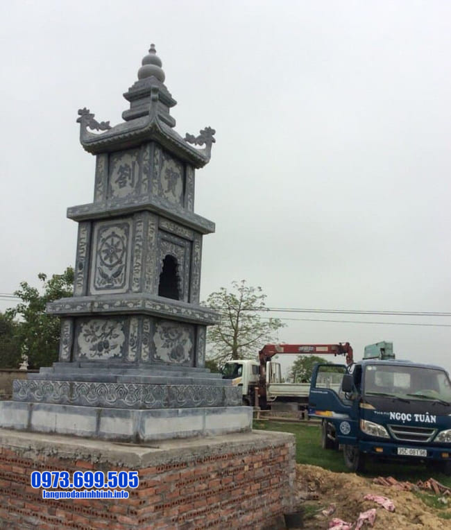 mộ tháp bằng đá tại Bình Định đẹp
