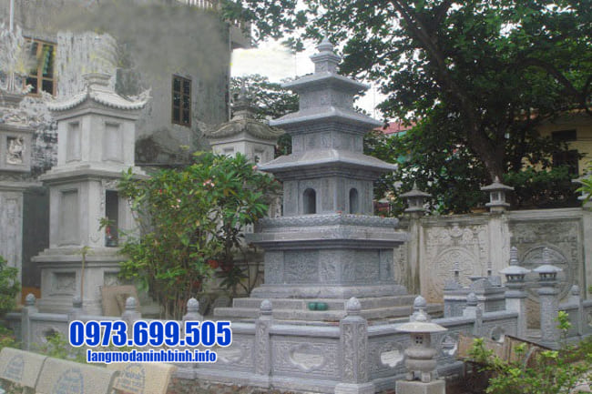 mẫu mộ đá hình tháp tại Đồng Nai