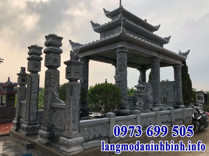 Lăng mộ đá được chế tác từ các loại đá có độ bền, cứng cao, không bị mài mòn